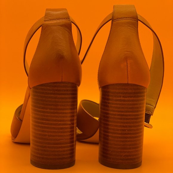 Ann Taylor ankle strap cross front heels sandals Sz 7 caramel beige neutral - Picture 3 of 6